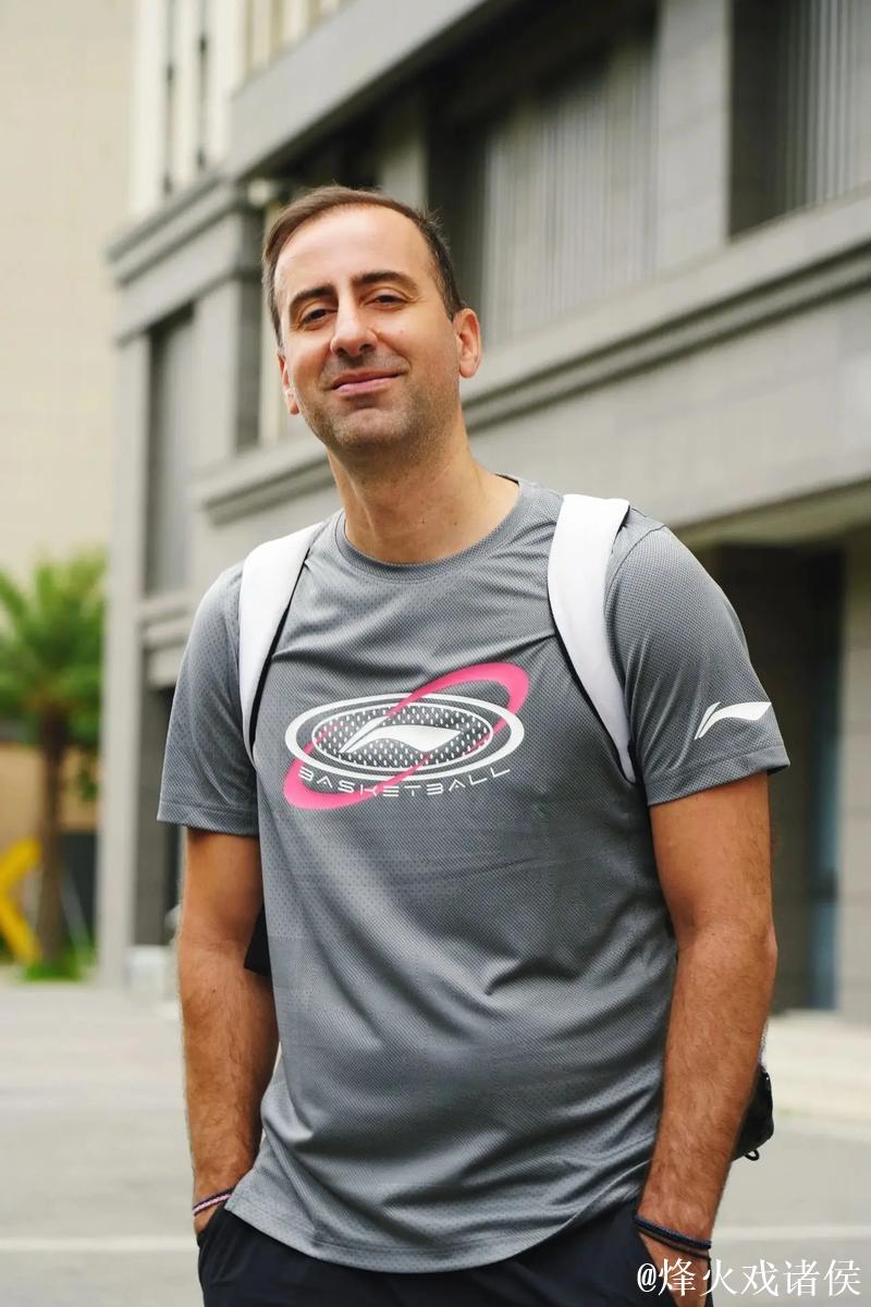 深圳男篮分享明日比赛海报:球队将于明日迎战青岛男篮 深圳男篮分享明日比赛海报:球队将于明日迎战青岛男篮